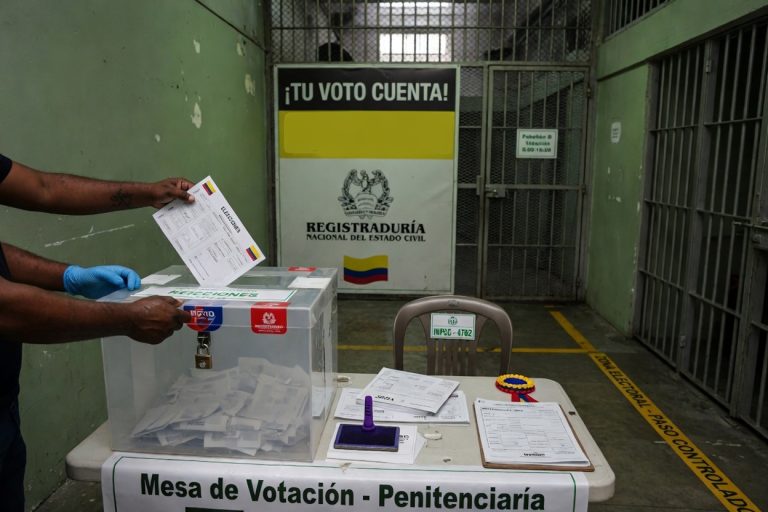 Tribunal Administrativo de Cundinamarca protege derecho al voto de personas privadas de la libertad en centros de detención transitoria